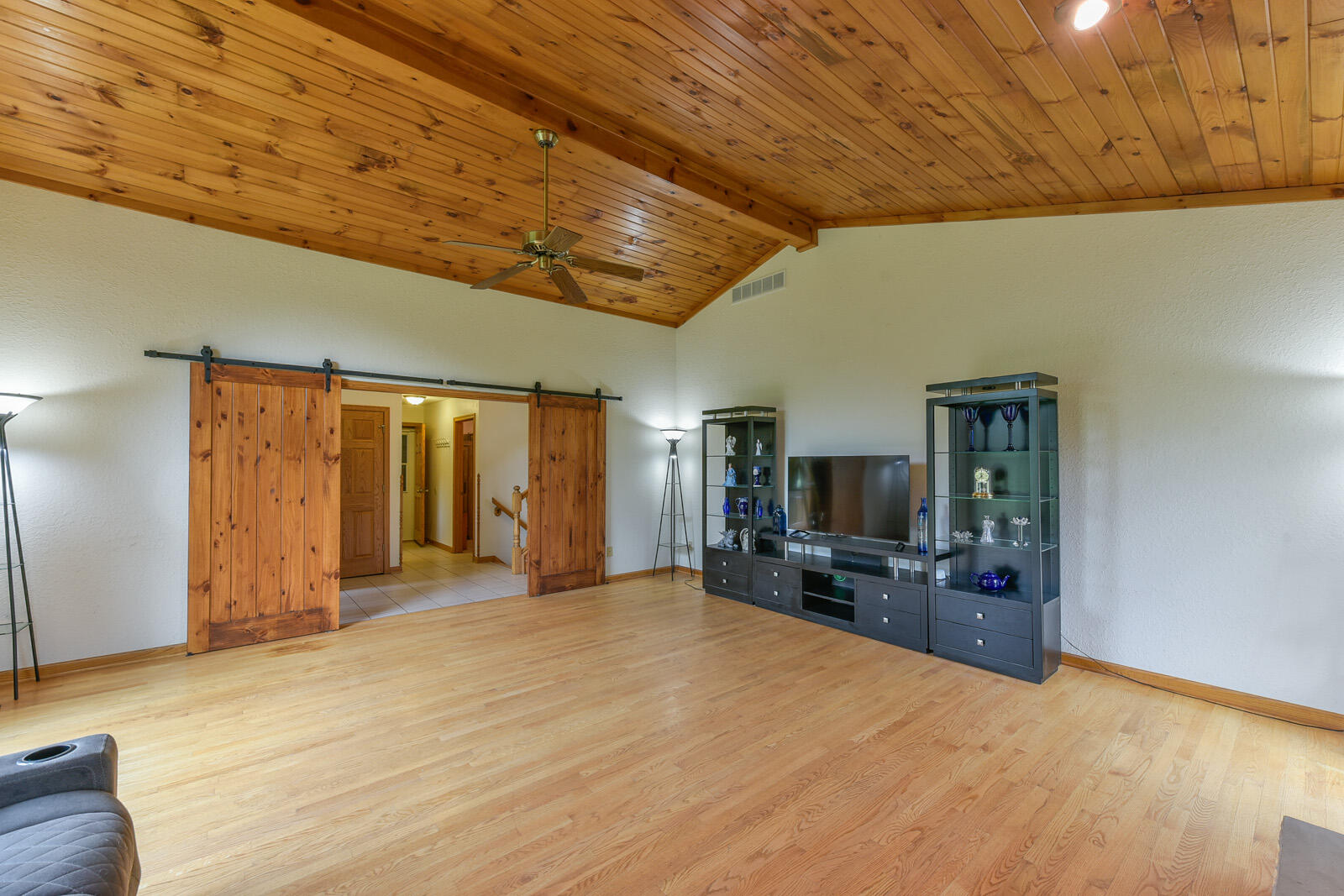 306 Castle Cove Way