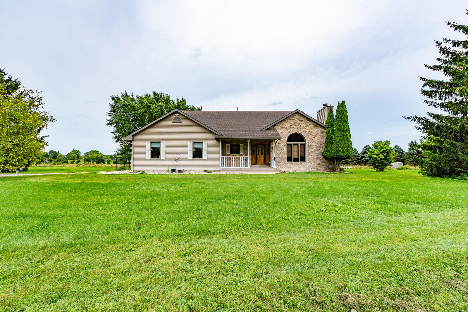 306 Castle Cove Way