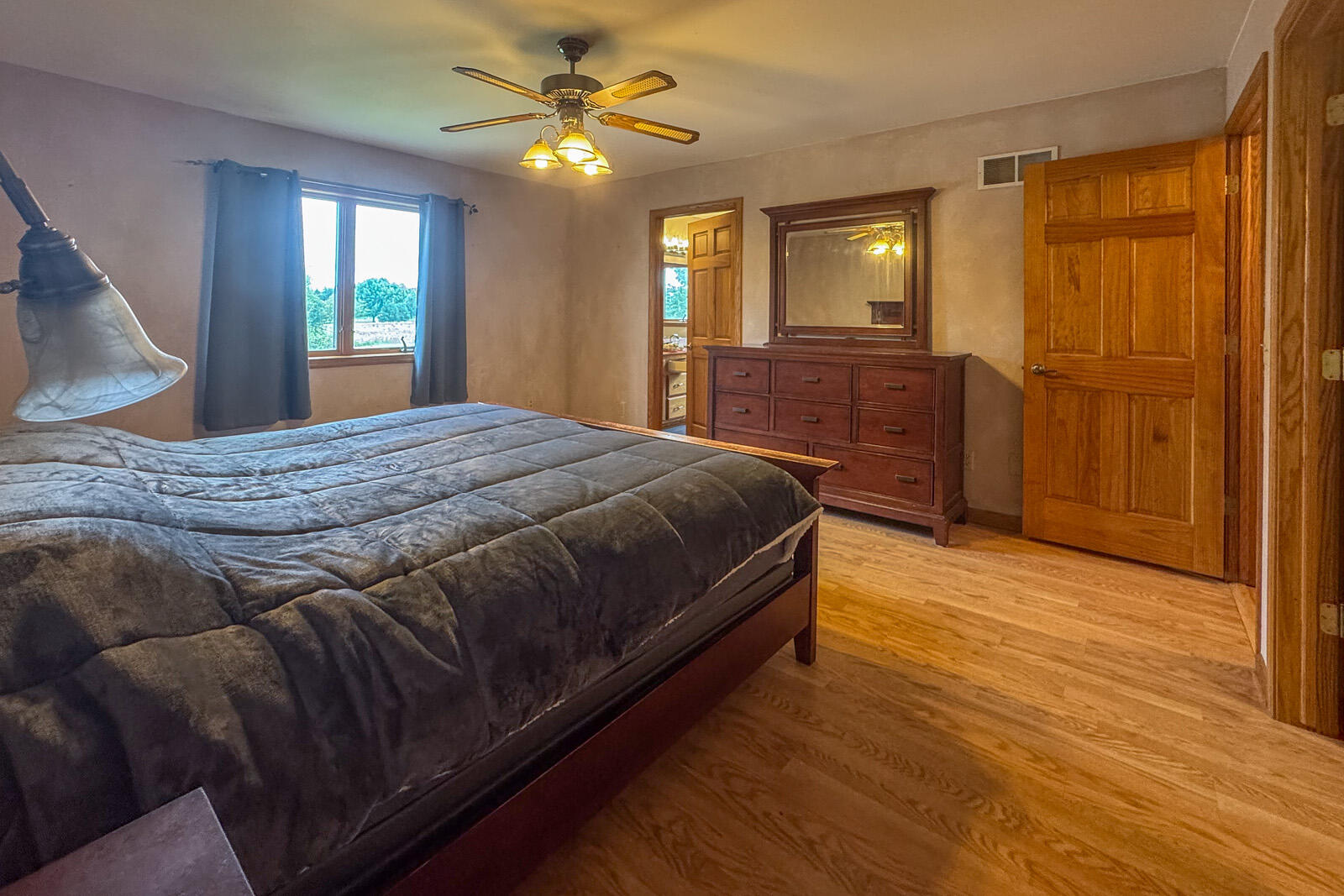 306 Castle Cove Way