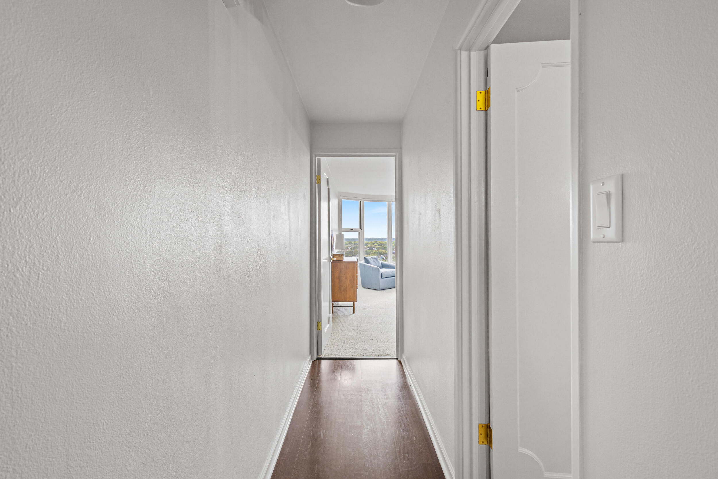 2525 S Shore Dr Unit: 14C