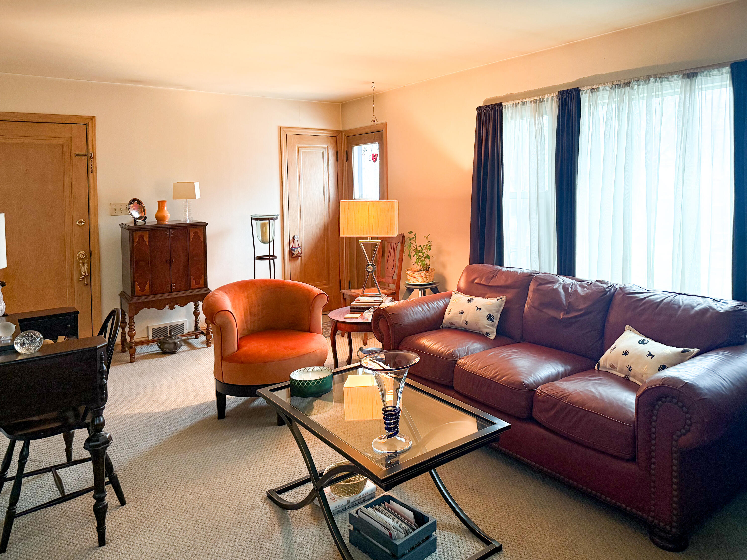 2787 N Sholes Ave Unit: 2789