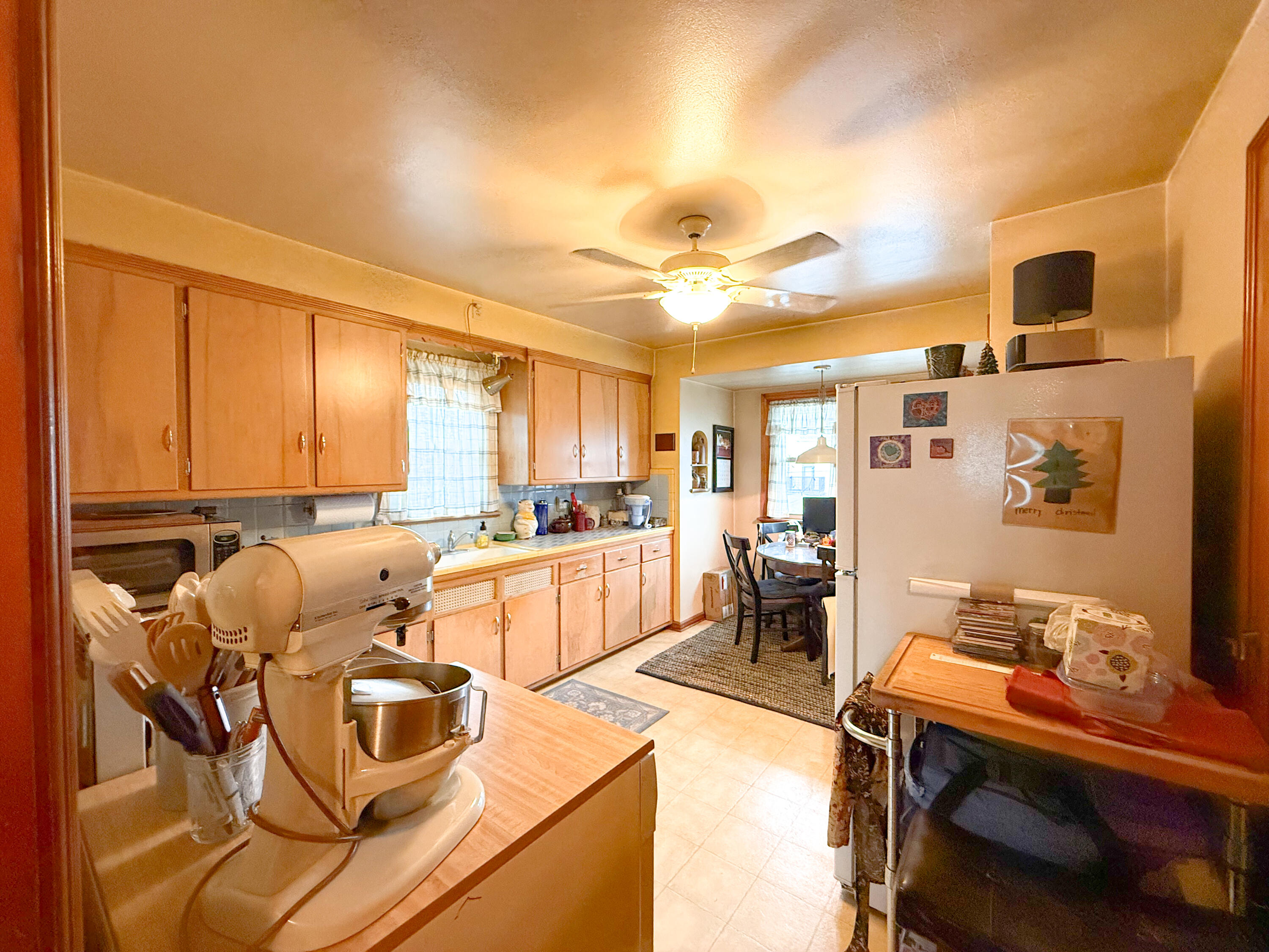 2787 N Sholes Ave Unit: 2789