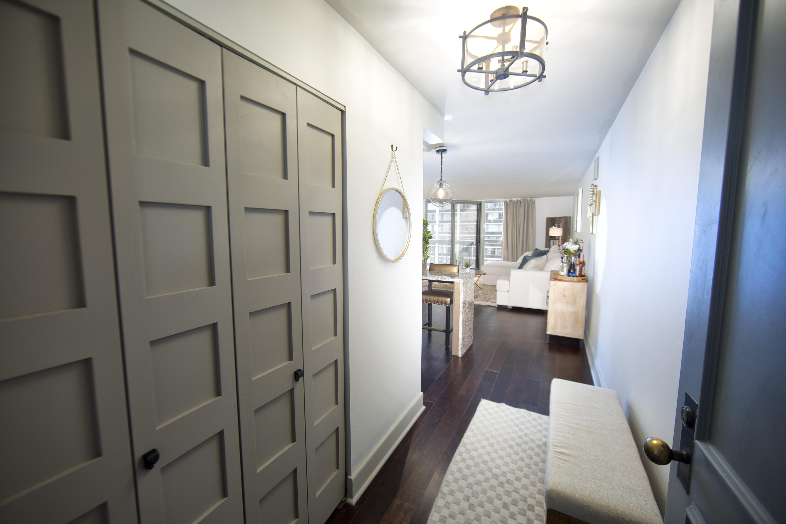 1660 N Prospect Ave Unit: 1206