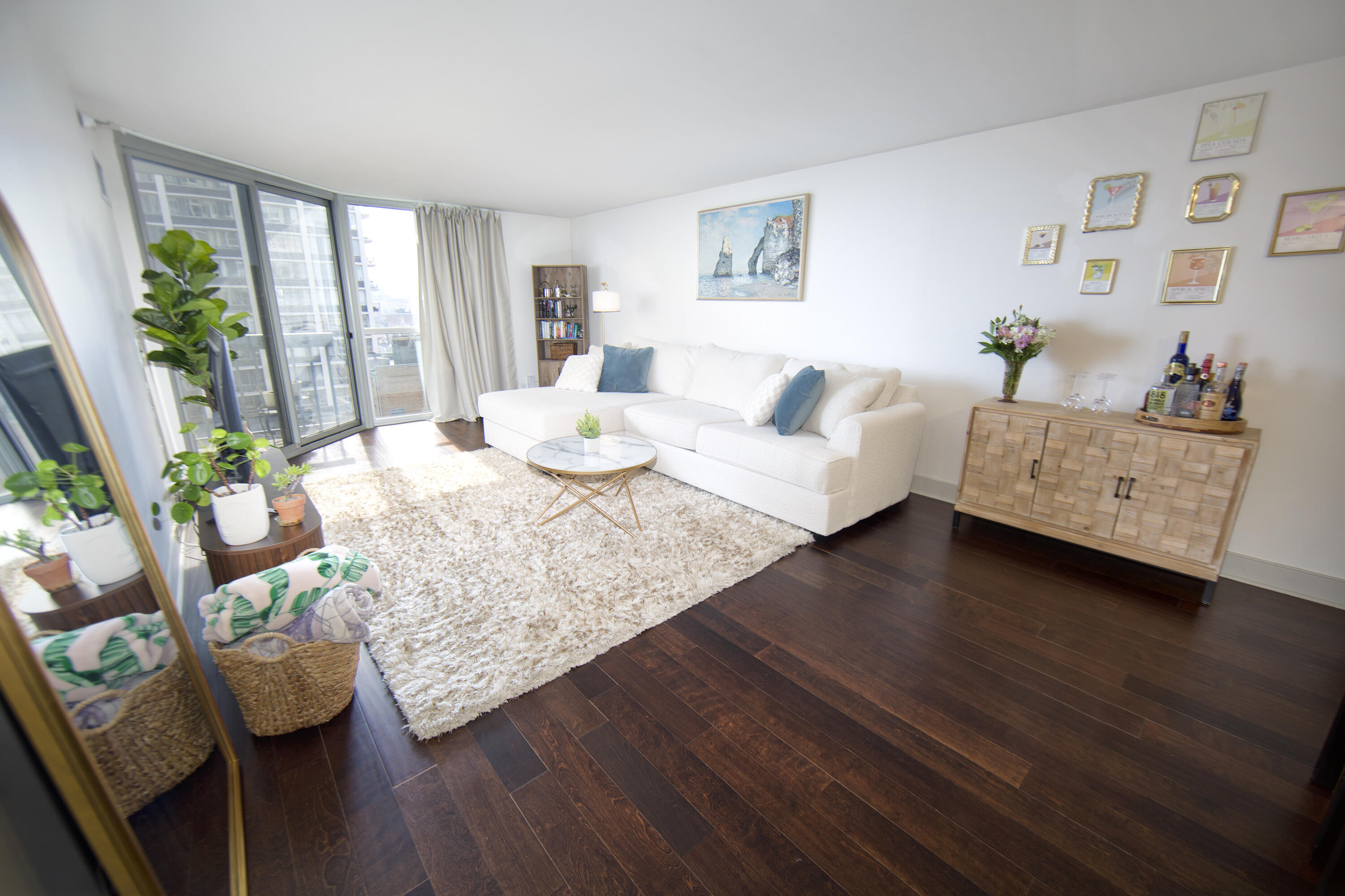 1660 N Prospect Ave Unit: 1206
