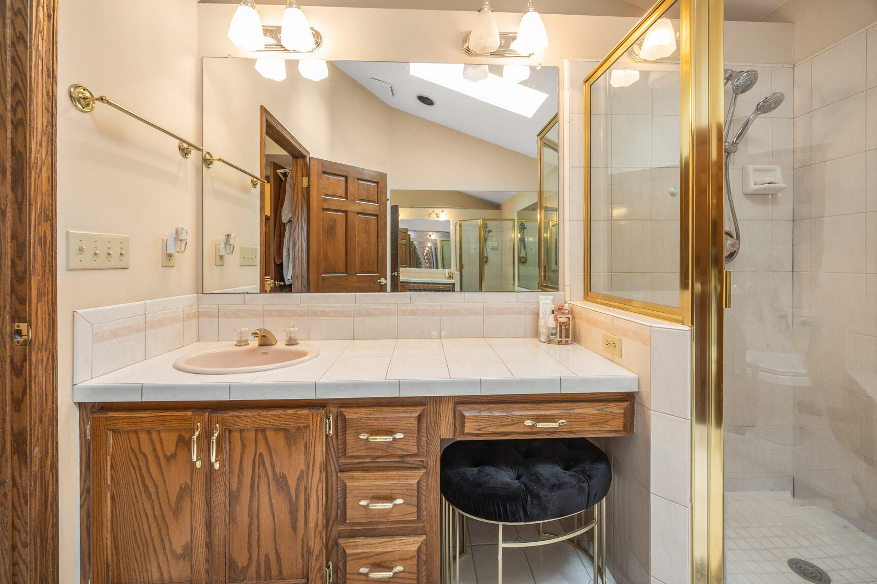 W159N7482 Pinewood Cir