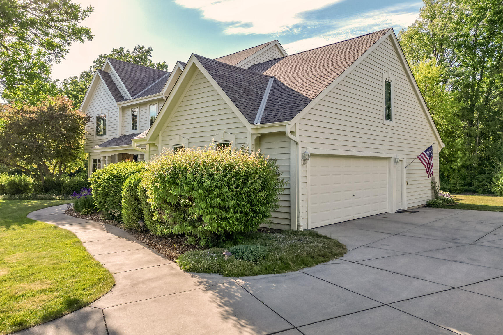 W159N7482 Pinewood Cir