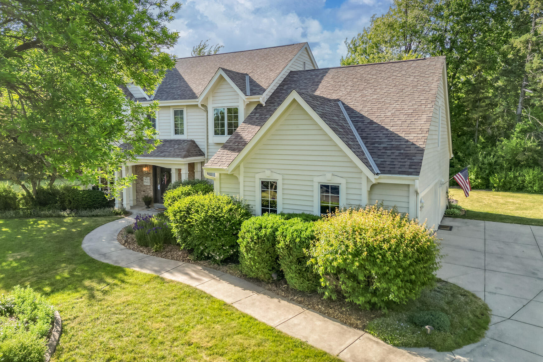 W159N7482 Pinewood Cir