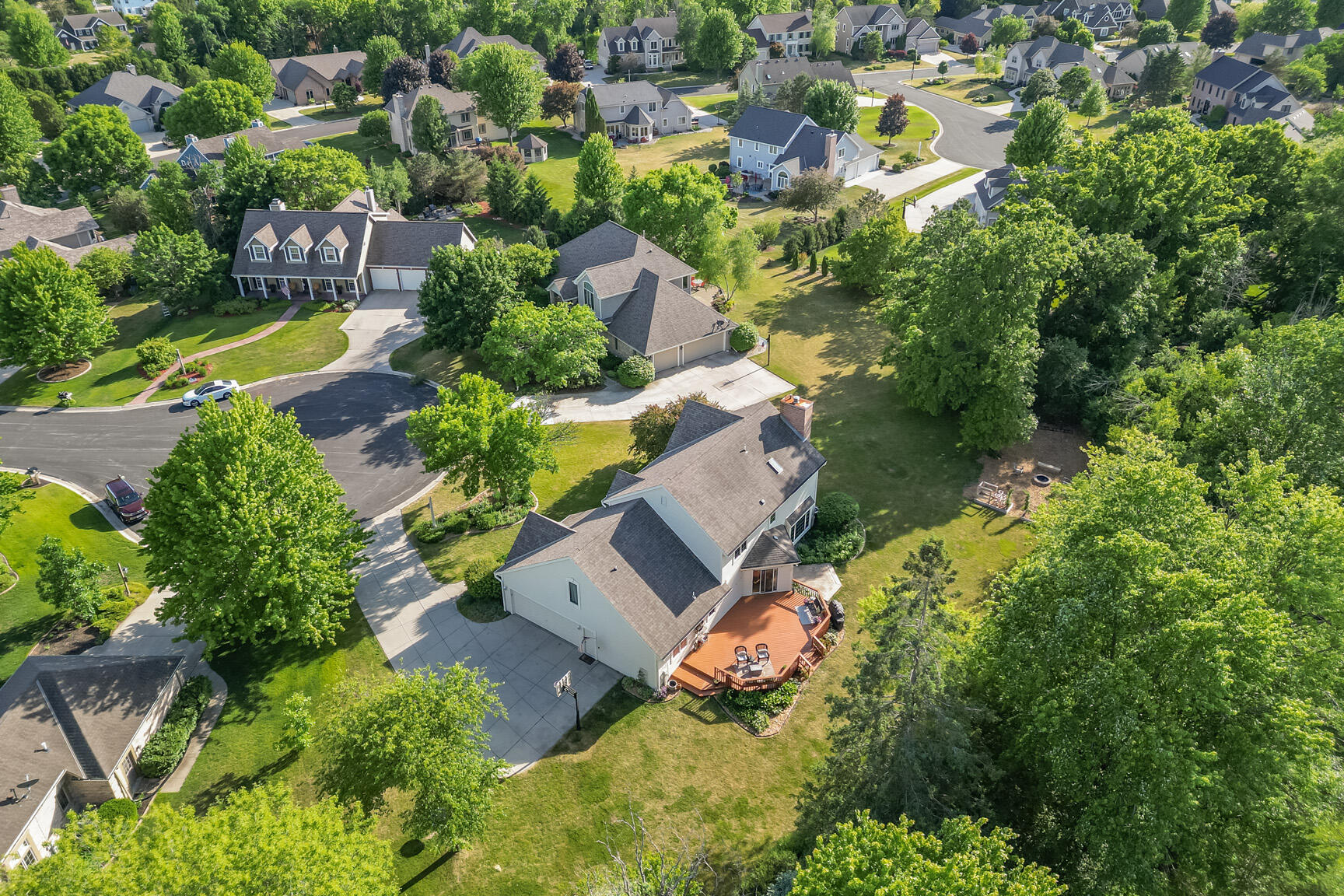W159N7482 Pinewood Cir