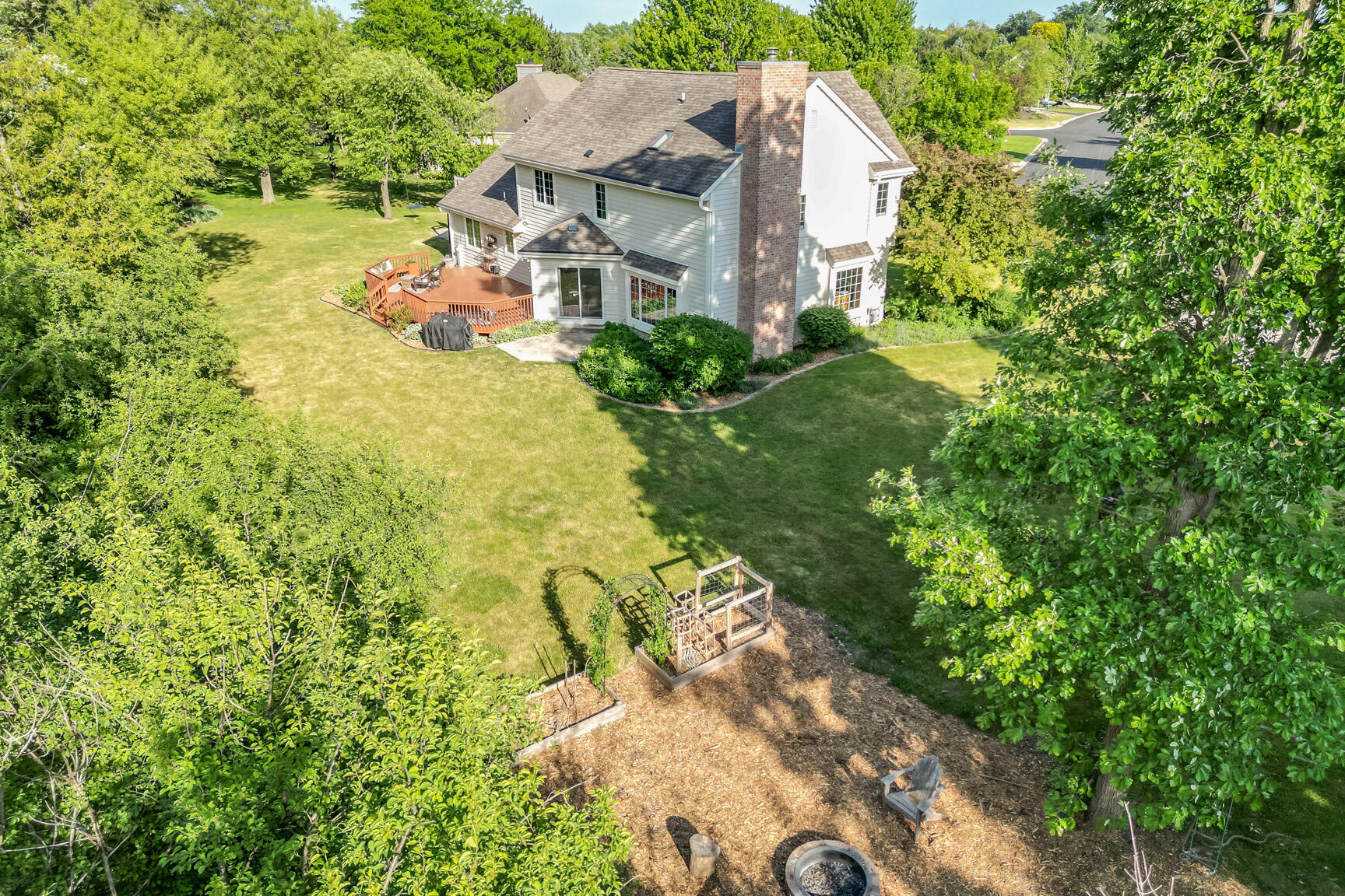 W159N7482 Pinewood Cir