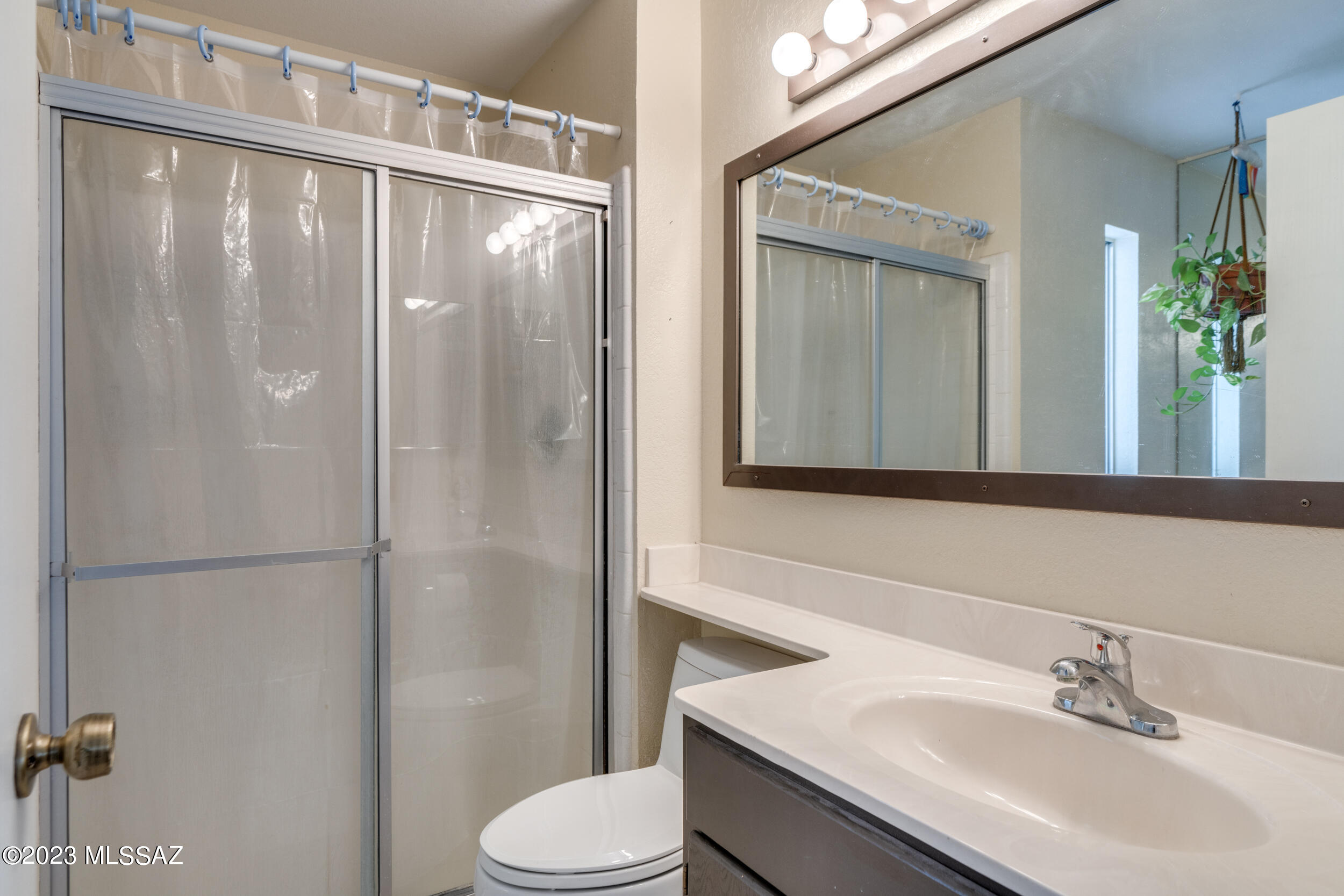 2321 N Saddlewood Ranch Drive