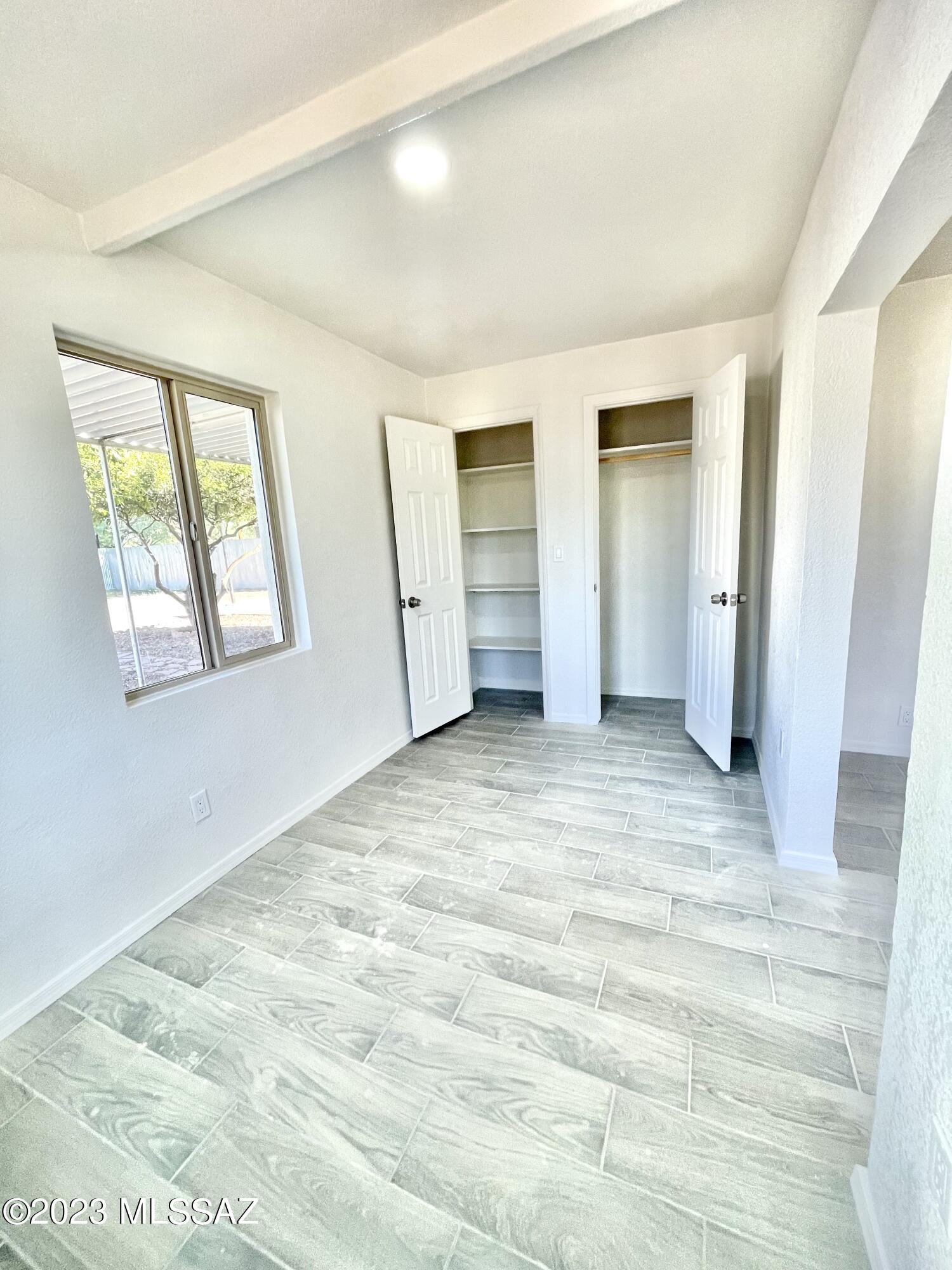 2225 N Fair Oaks Avenue