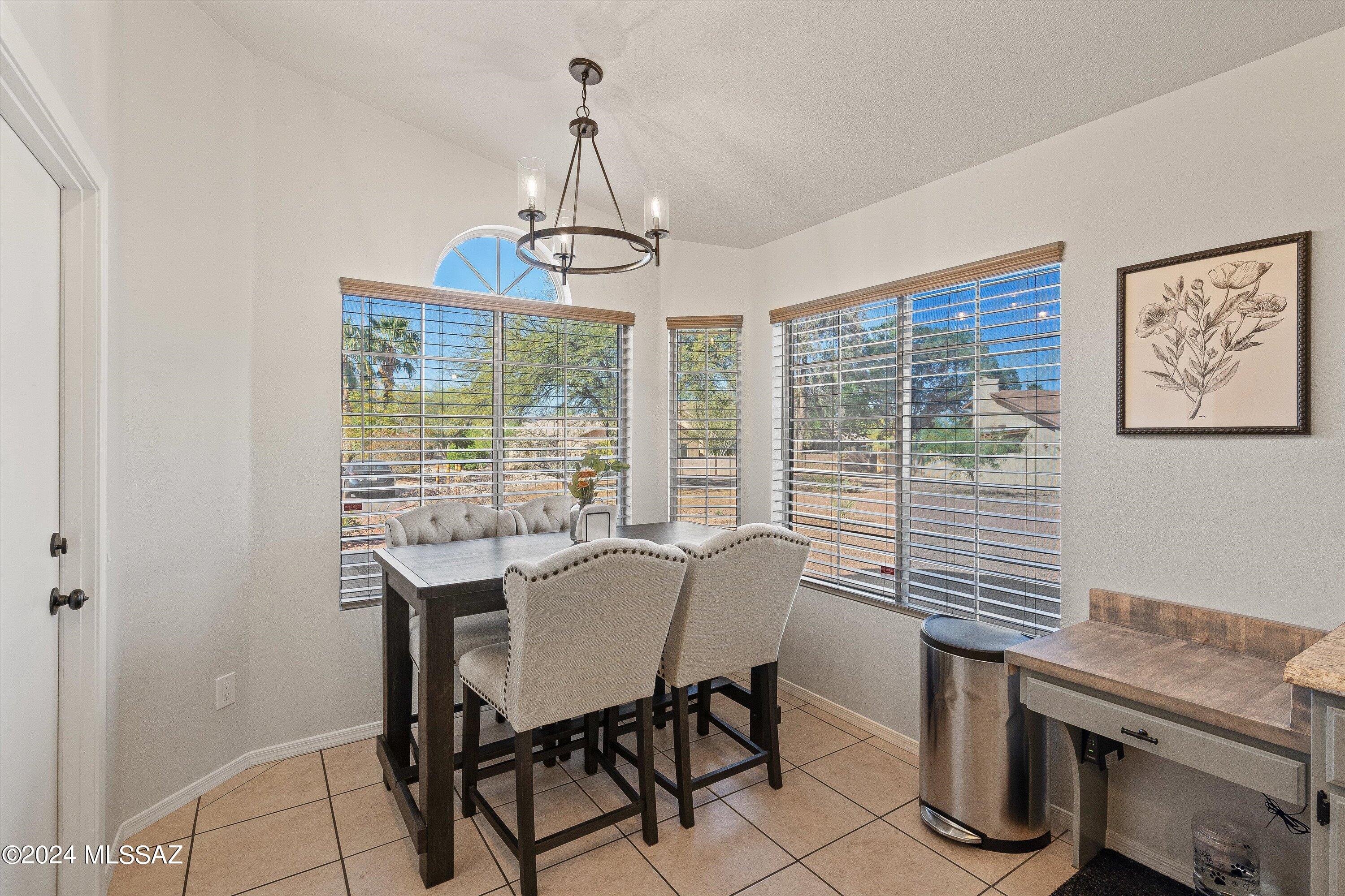 3336 W Wheatfield Place