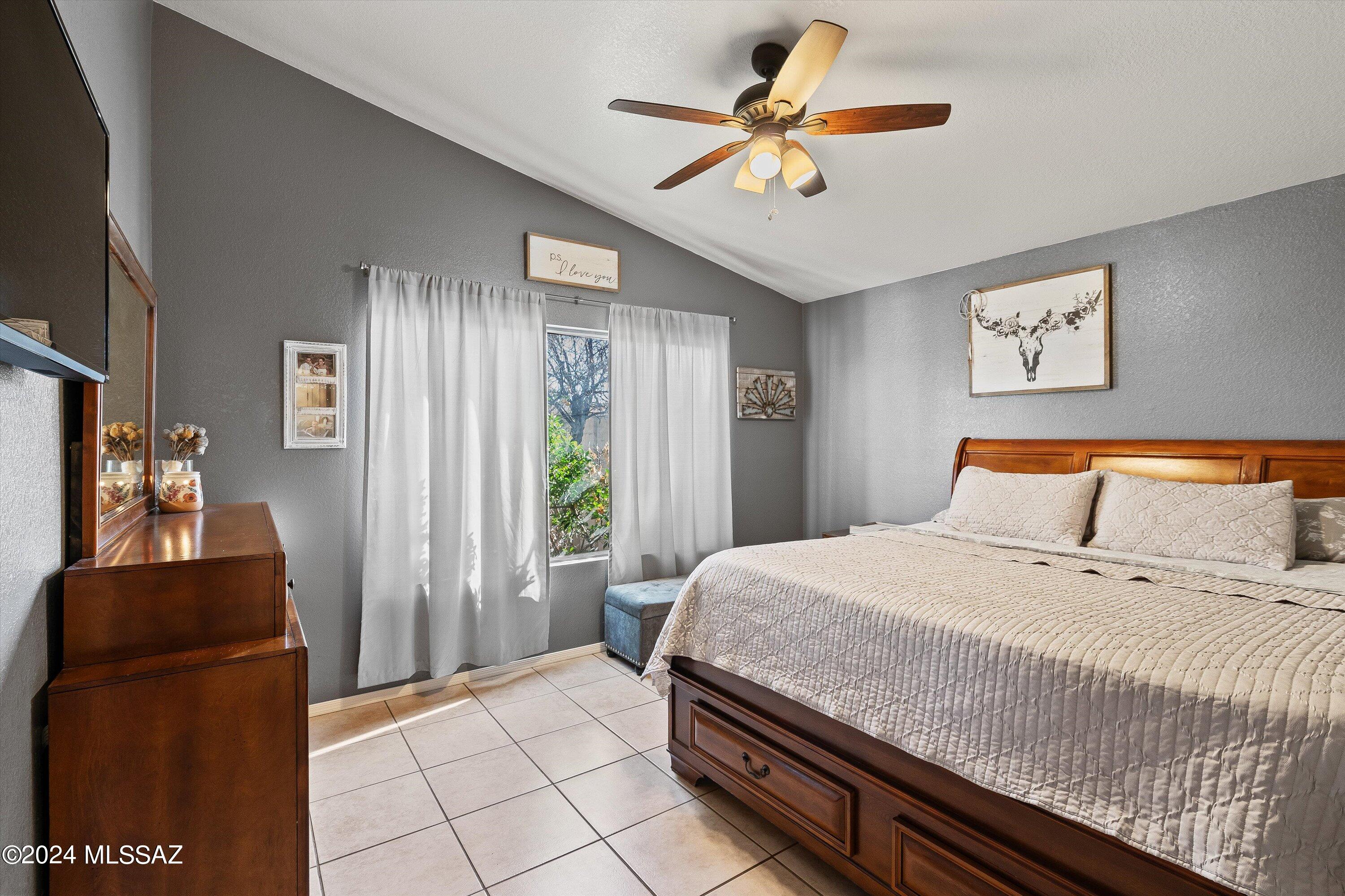 3336 W Wheatfield Place