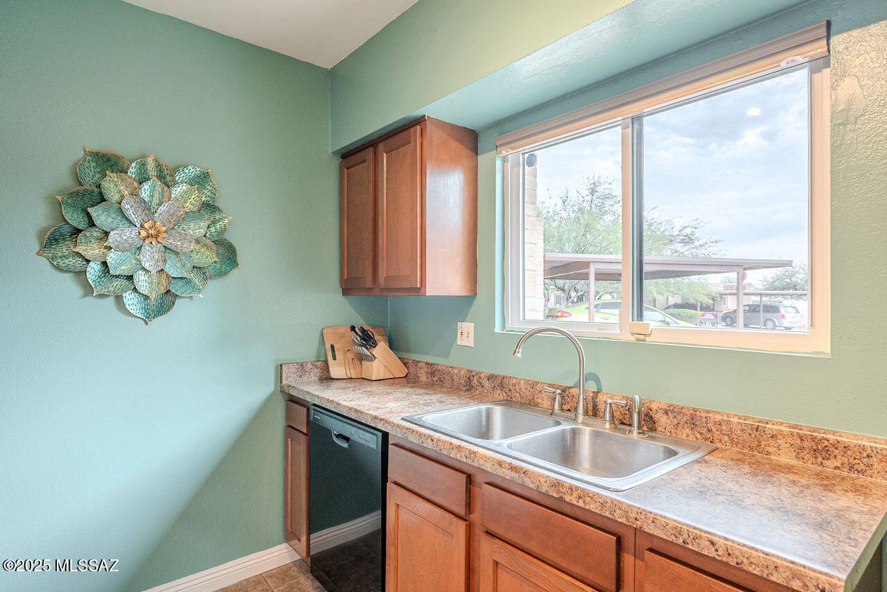 3310 S Placita Saltillo