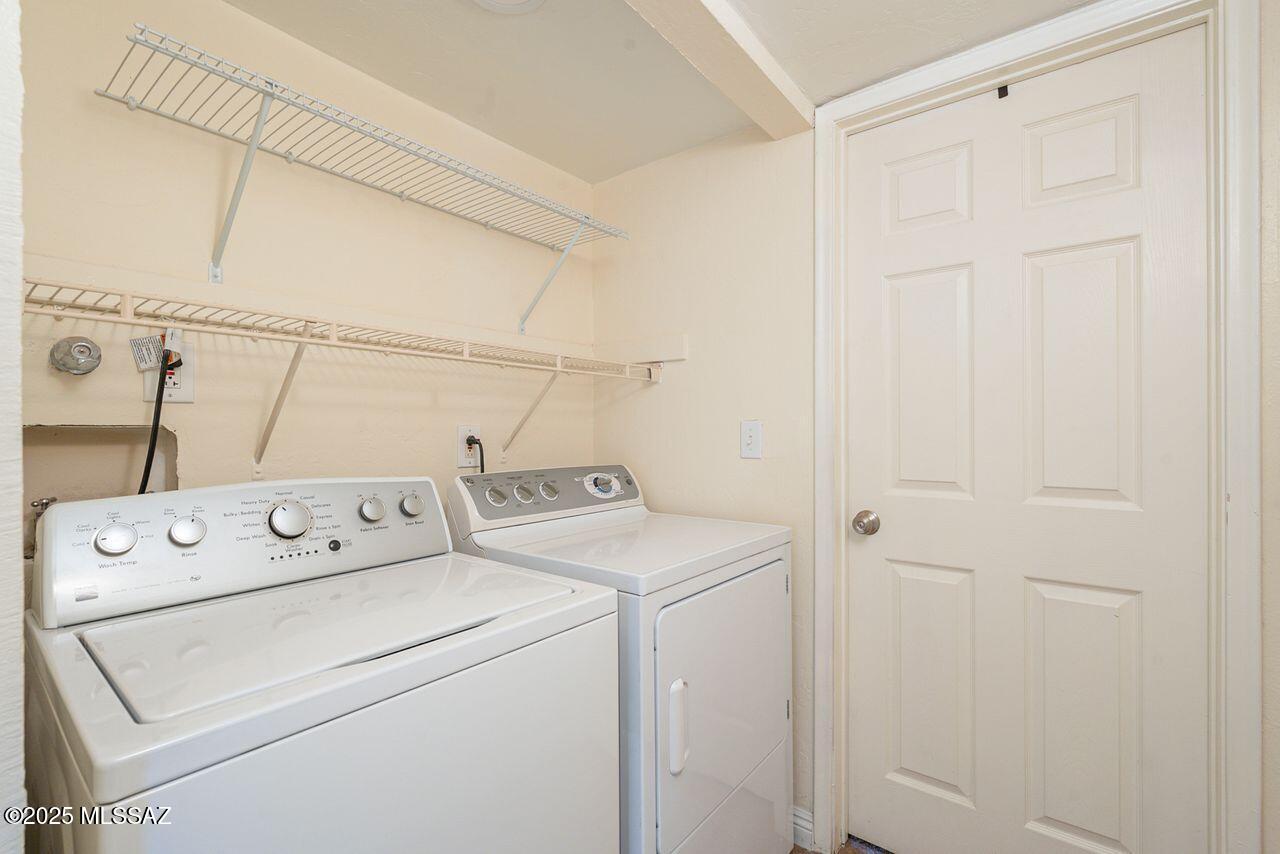 3310 S Placita Saltillo