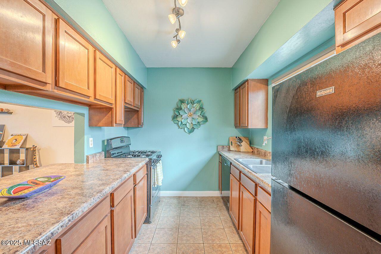 3310 S Placita Saltillo