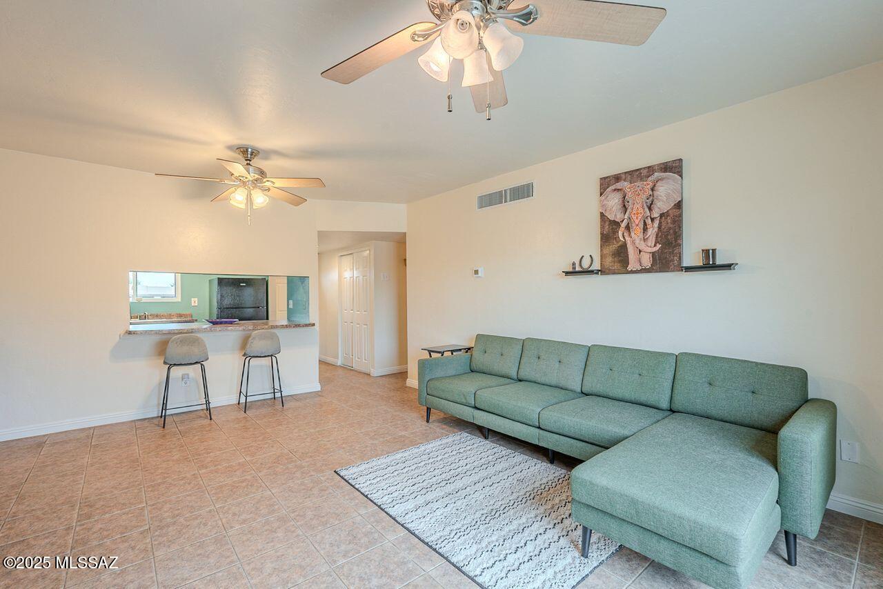 3310 S Placita Saltillo