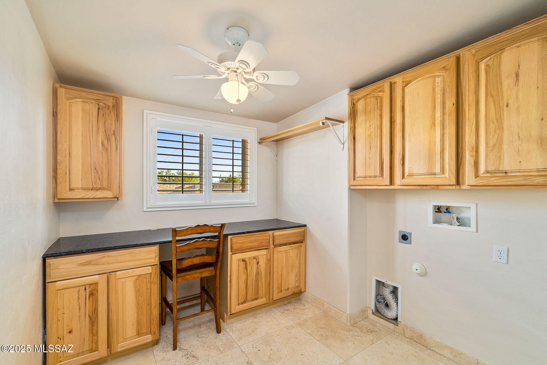 1361 W Calle Concordia