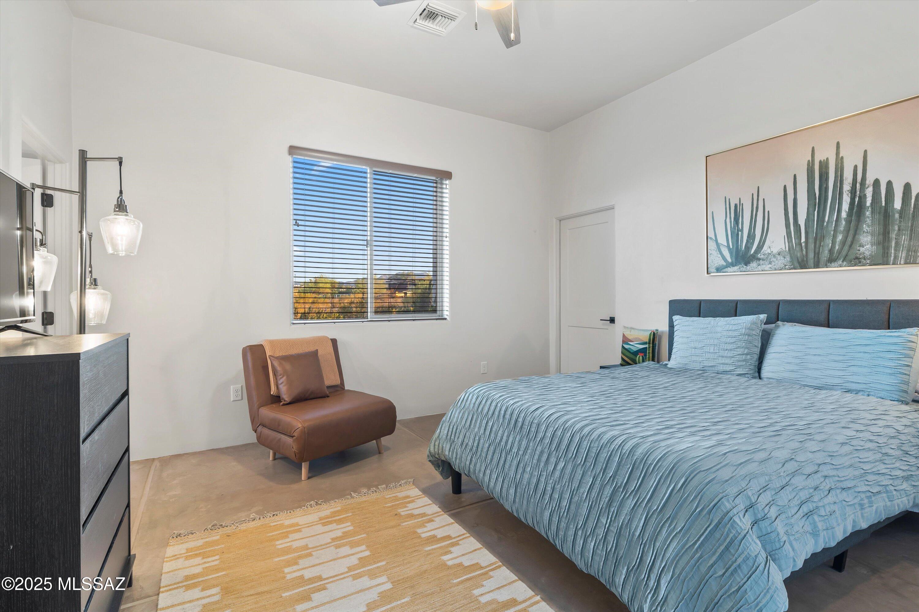 4455 W Placita Roca Escondida W