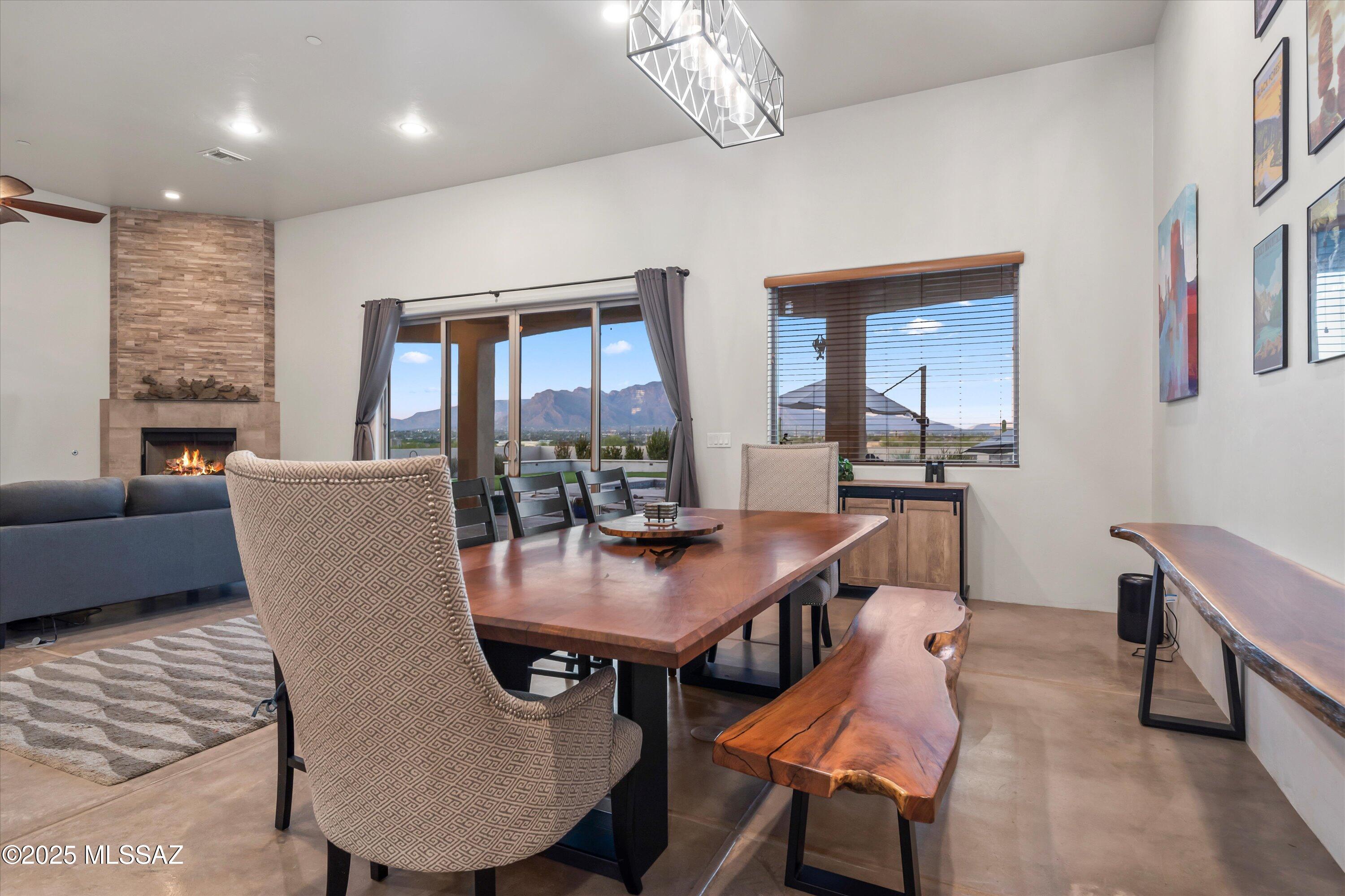 4455 W Placita Roca Escondida W