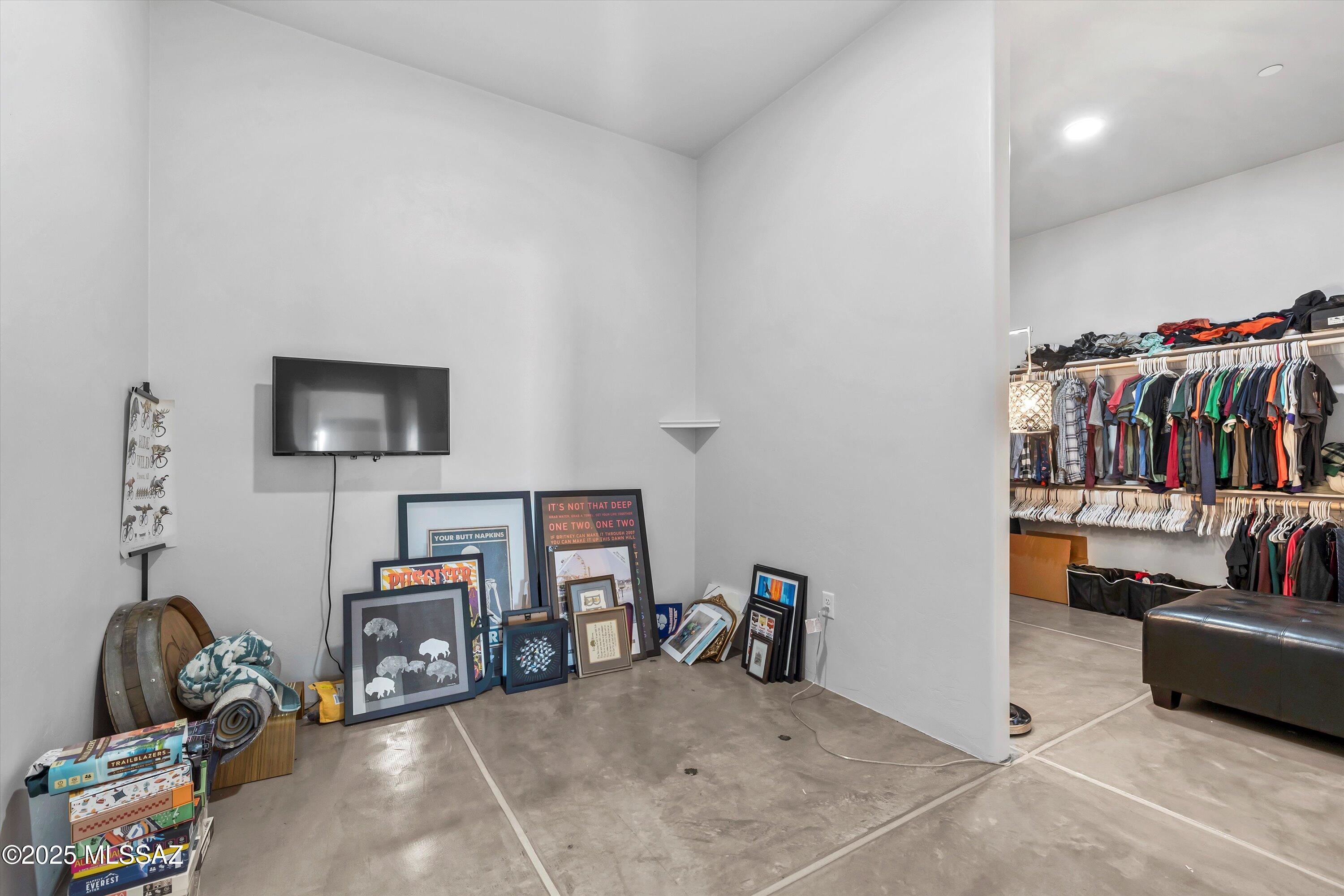 4455 W Placita Roca Escondida W