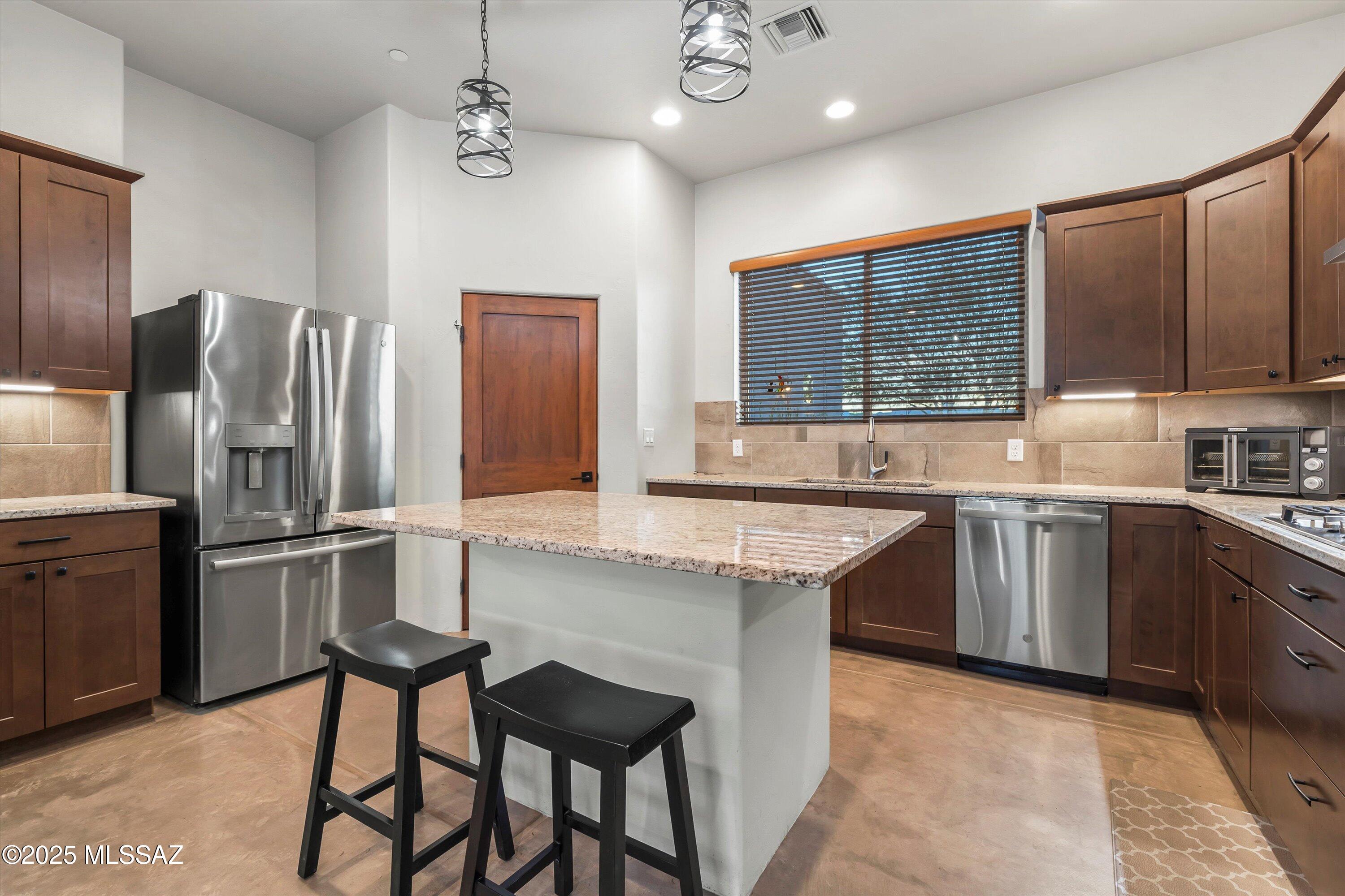 4455 W Placita Roca Escondida W