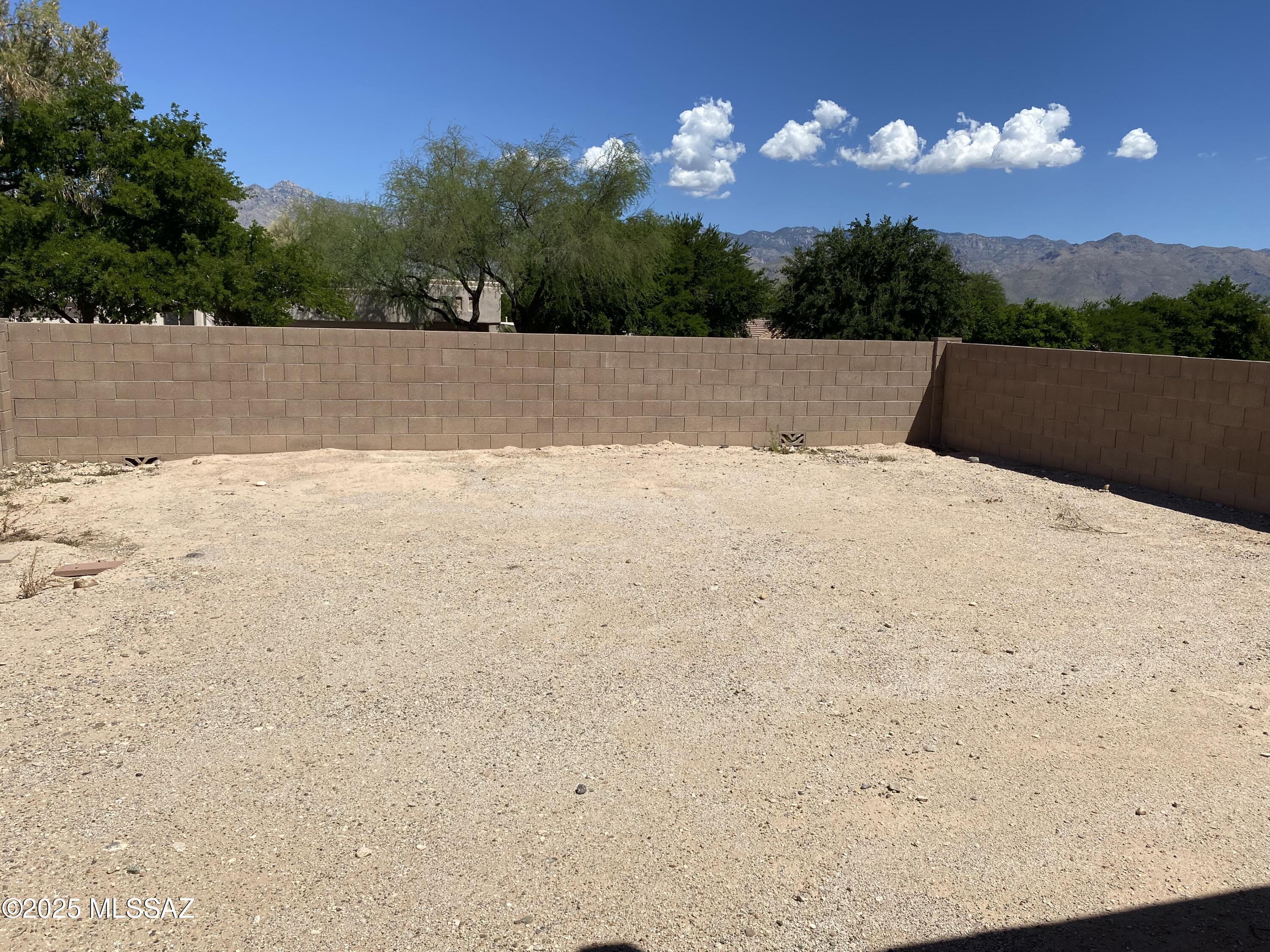 7381 E Placita Luz De La Luna