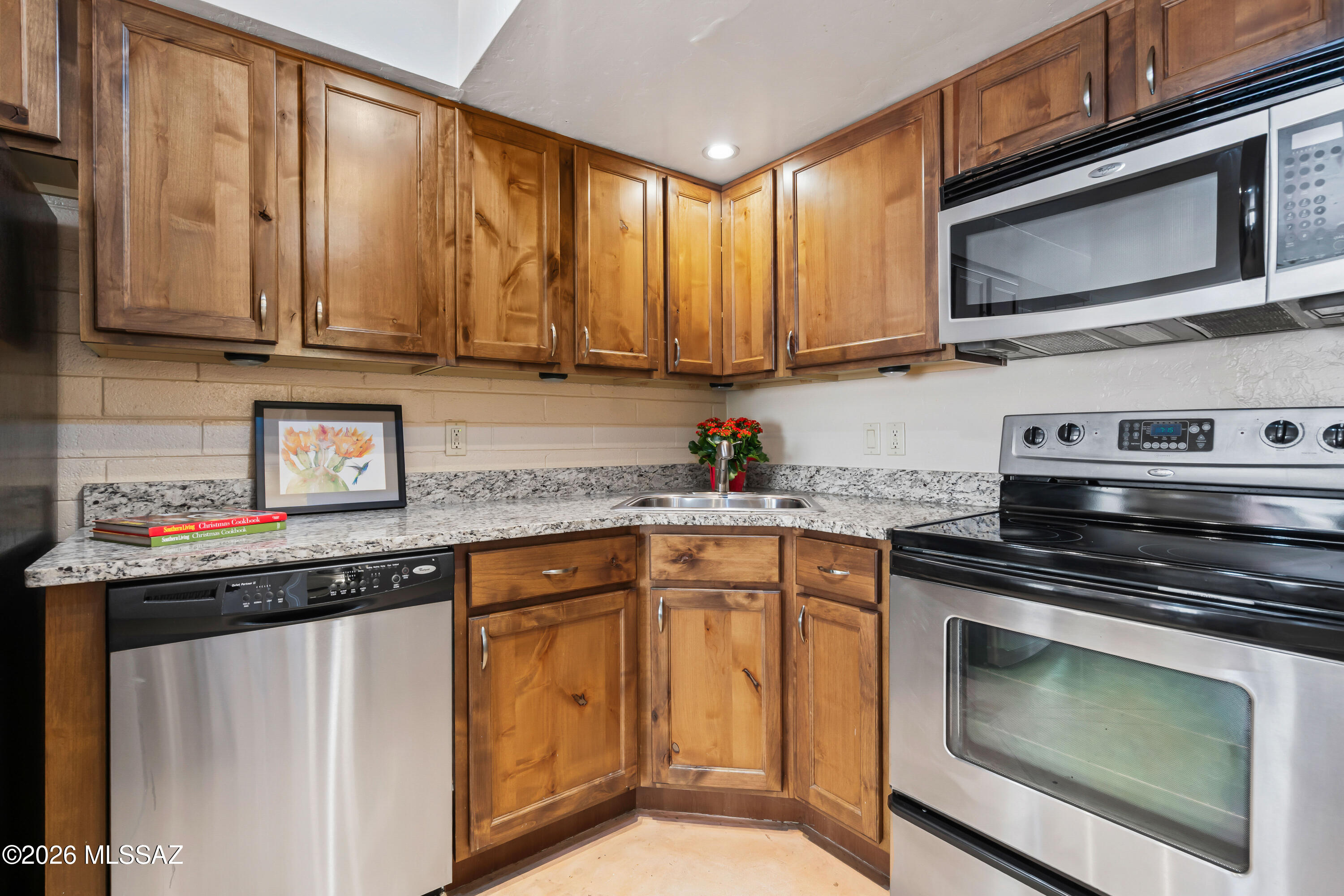 55 N Cherry Avenue UNIT 206