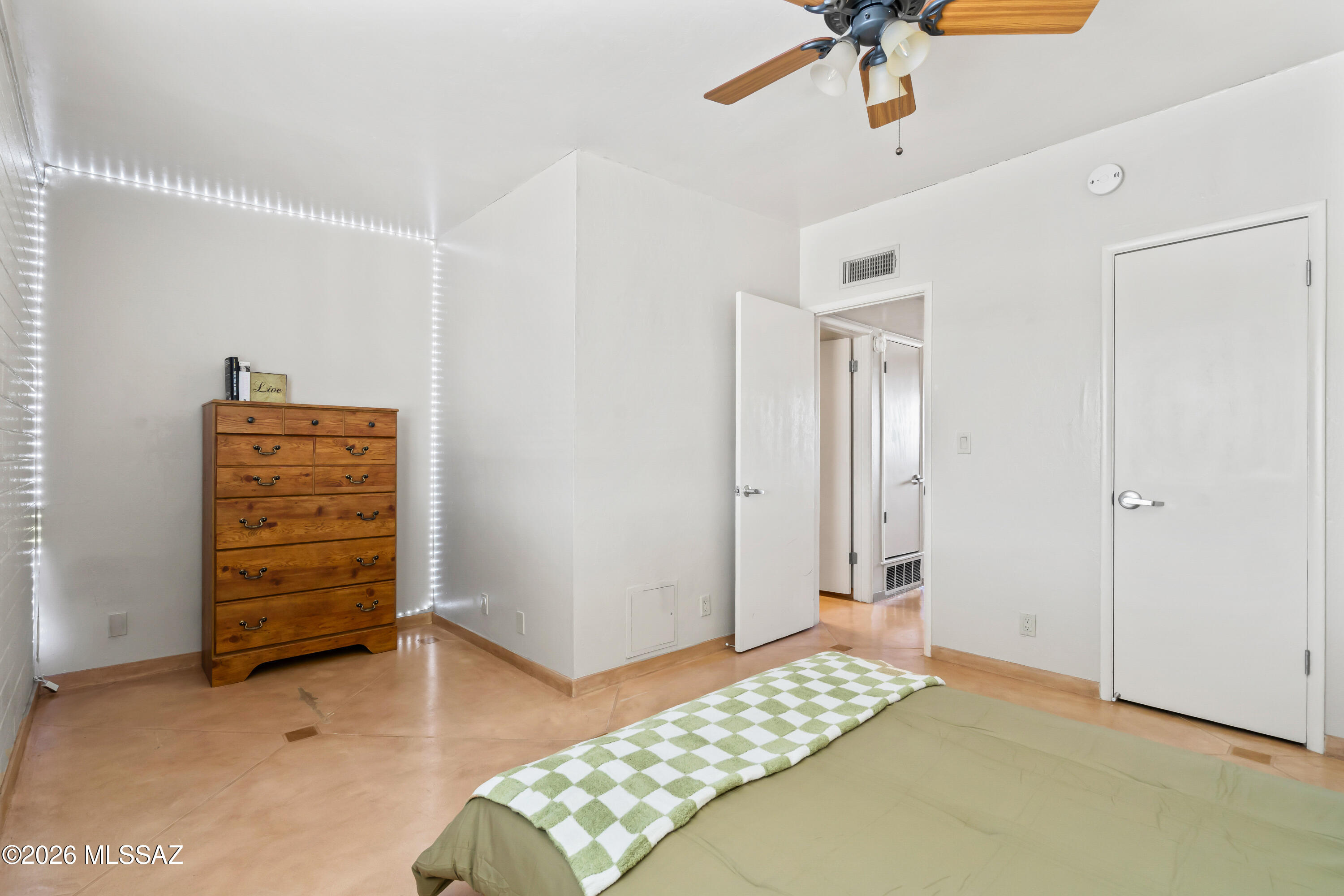 55 N Cherry Avenue UNIT 206