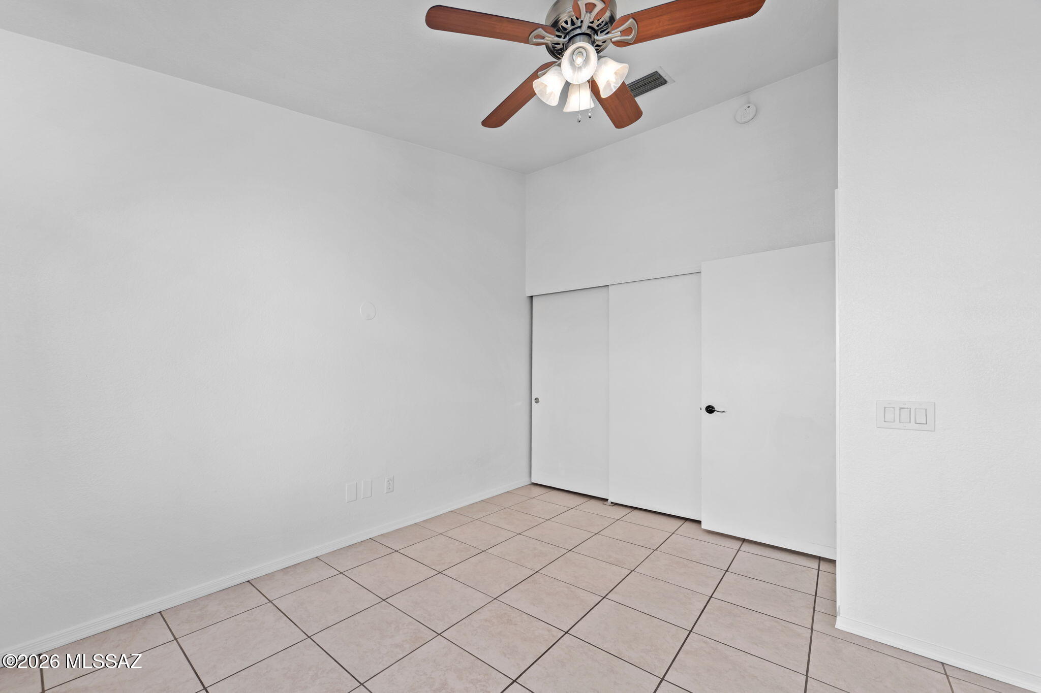 3336 W Wheatfield Place