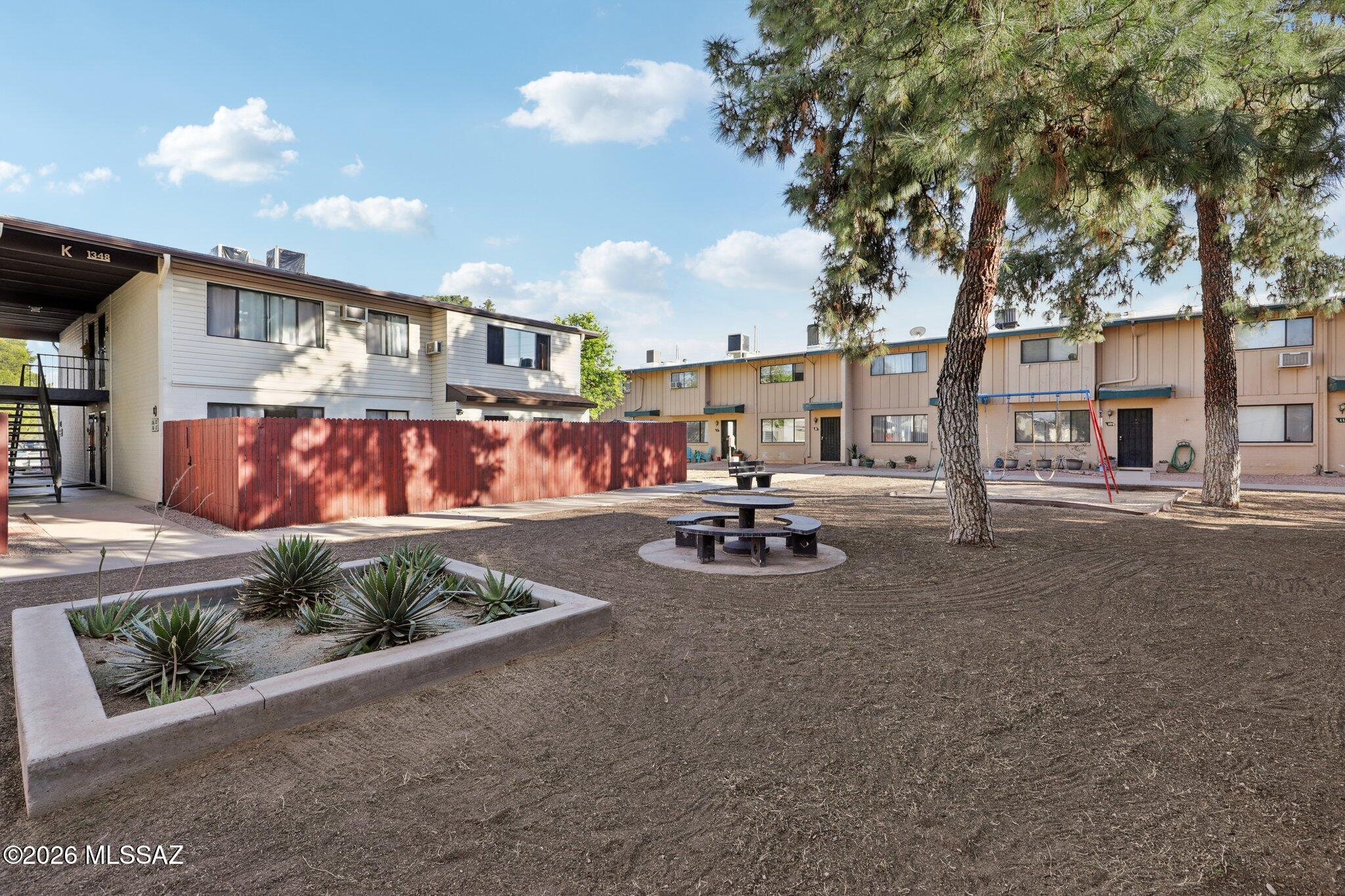 1378 S Avenida Polar L-3