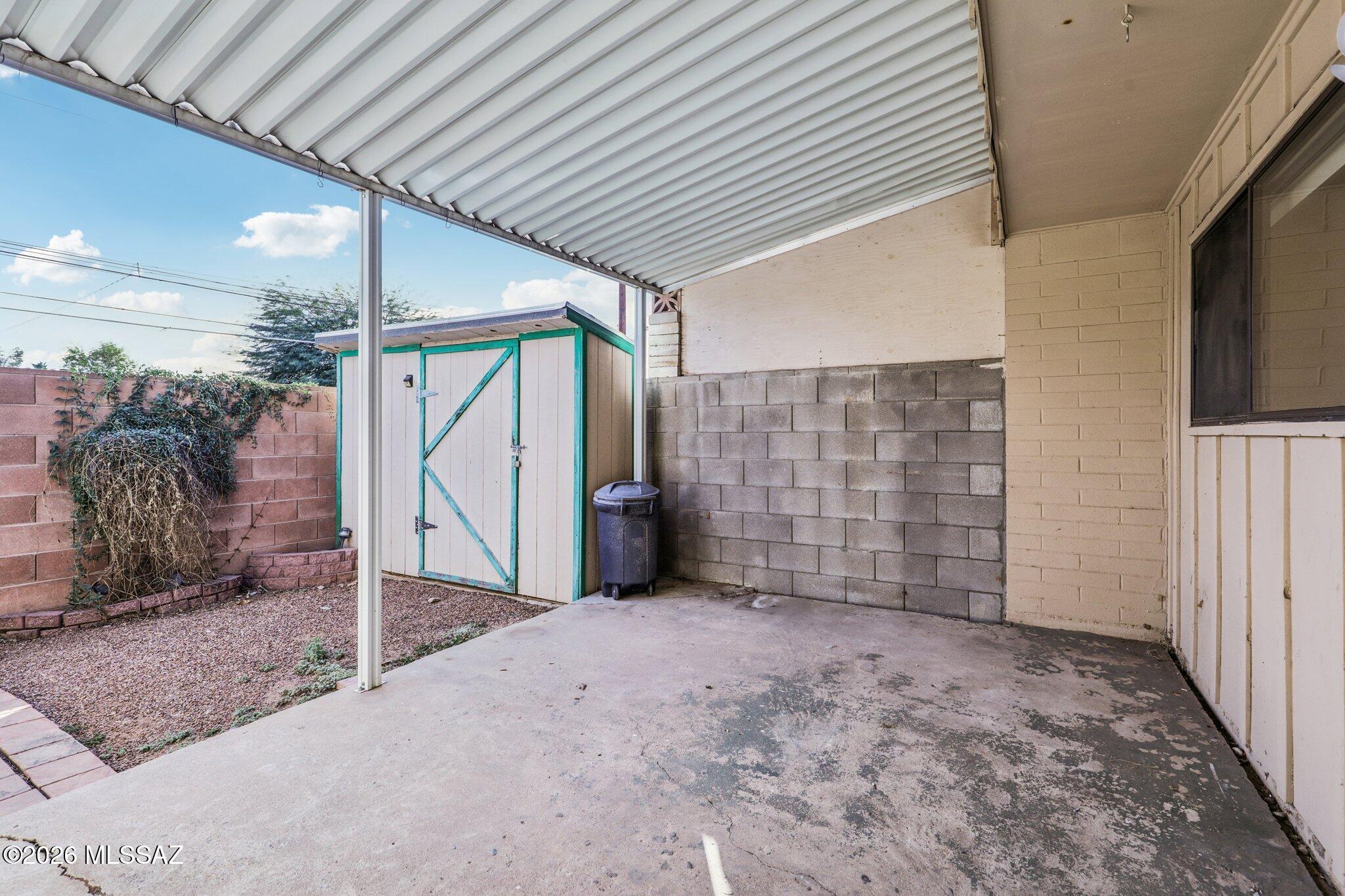 1378 S Avenida Polar L-3