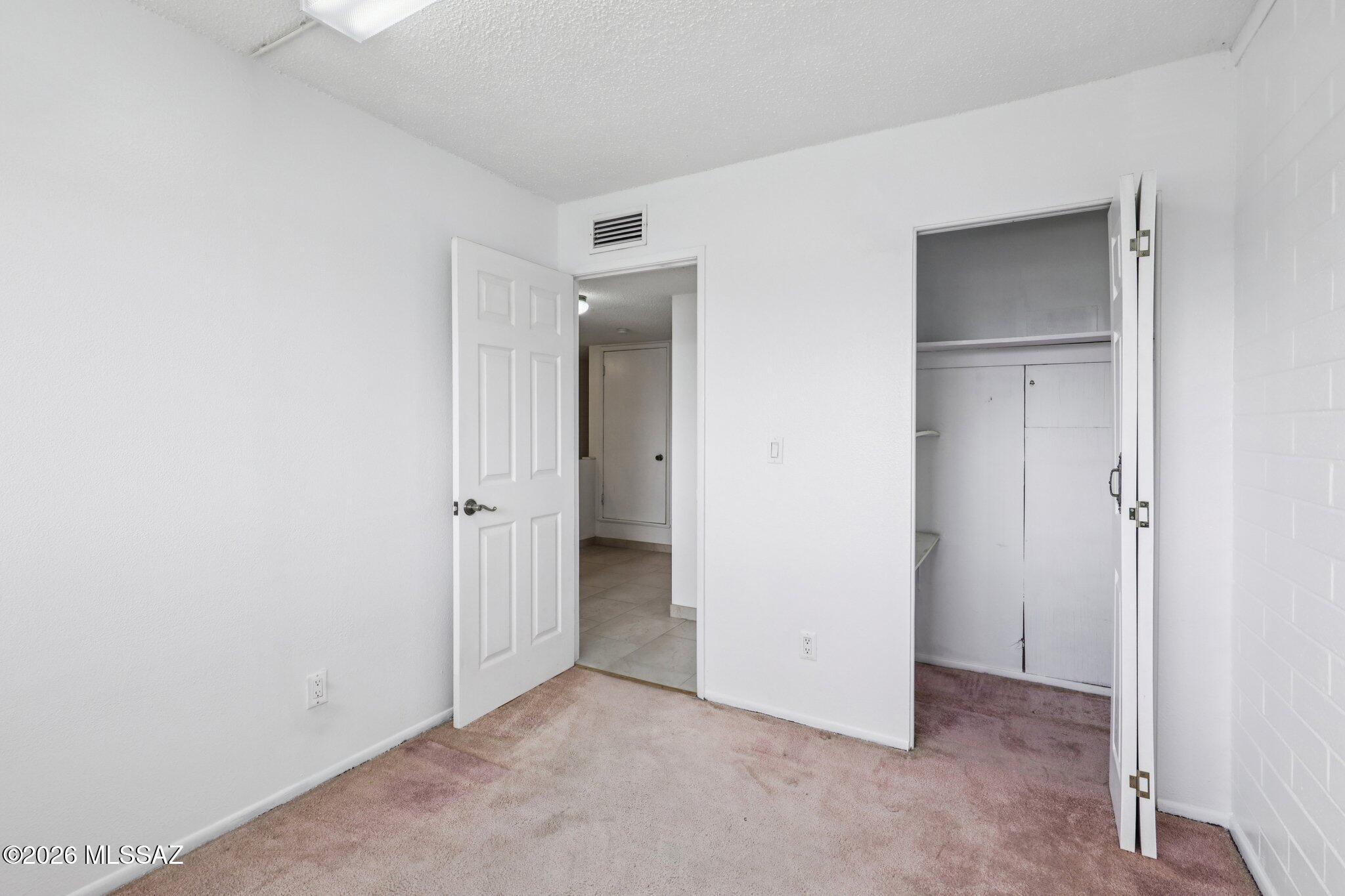 1378 S Avenida Polar L-3