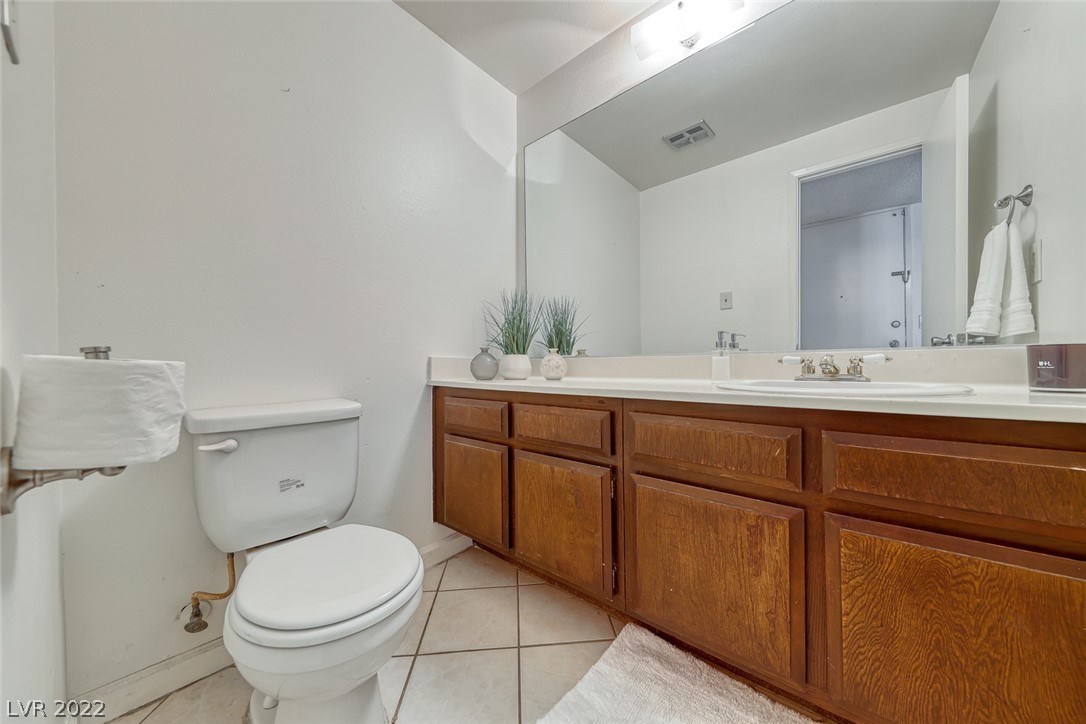 674 Rolling Green Drive