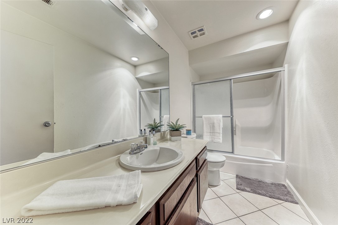 674 Rolling Green Drive