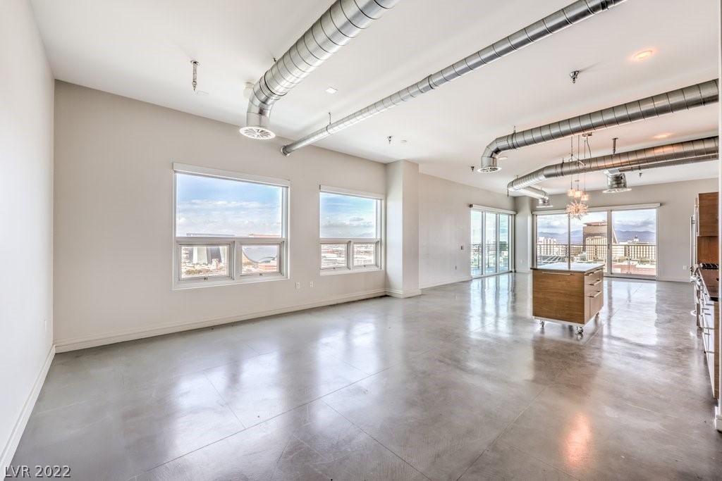 200 Hoover Avenue Unit: 1913