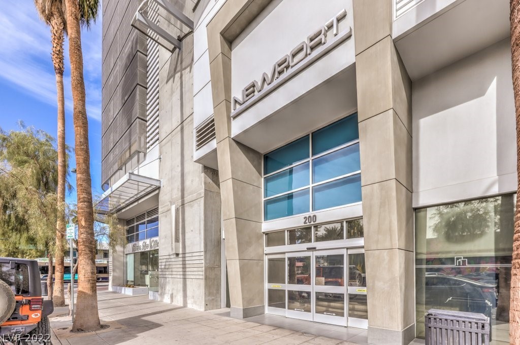 200 Hoover Avenue Unit: 1913