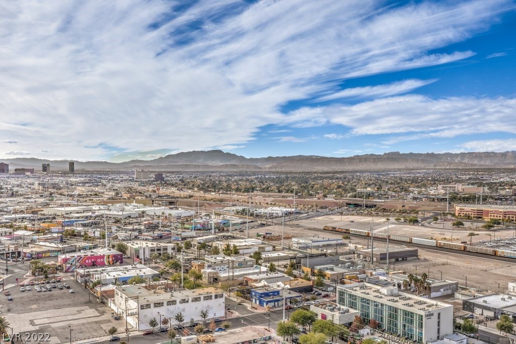 200 Hoover Avenue Unit: 1913