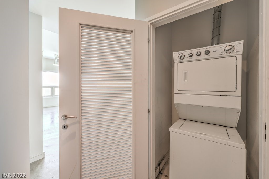 200 Hoover Avenue Unit: 1913