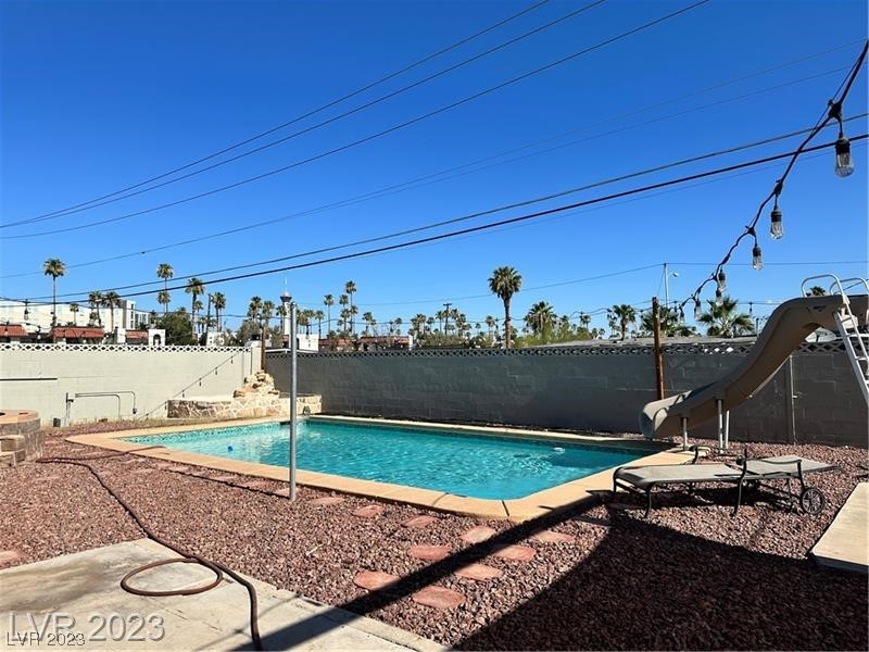 1518 Golden Arrow Drive