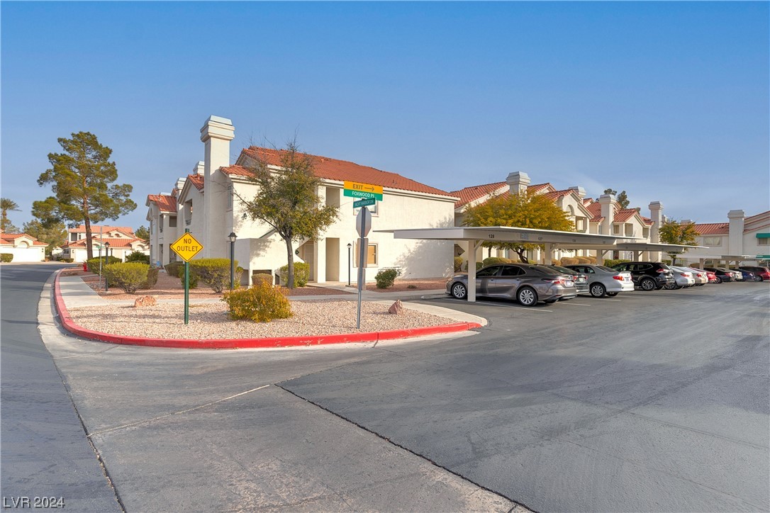 556 Yacht Harbor Drive 203