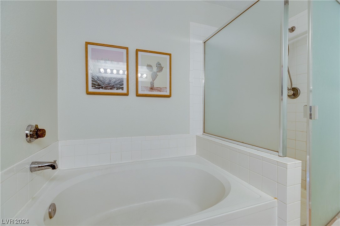 556 Yacht Harbor Drive 203