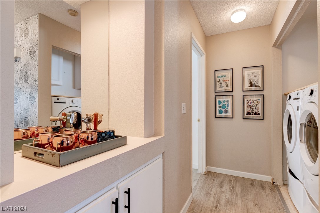 556 Yacht Harbor Drive 203