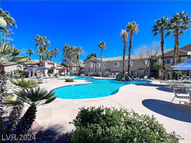 2001 Quartz Cliff Street 202