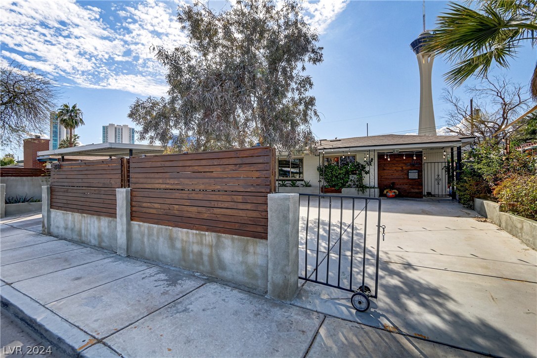 2020 Santa Ynez Drive