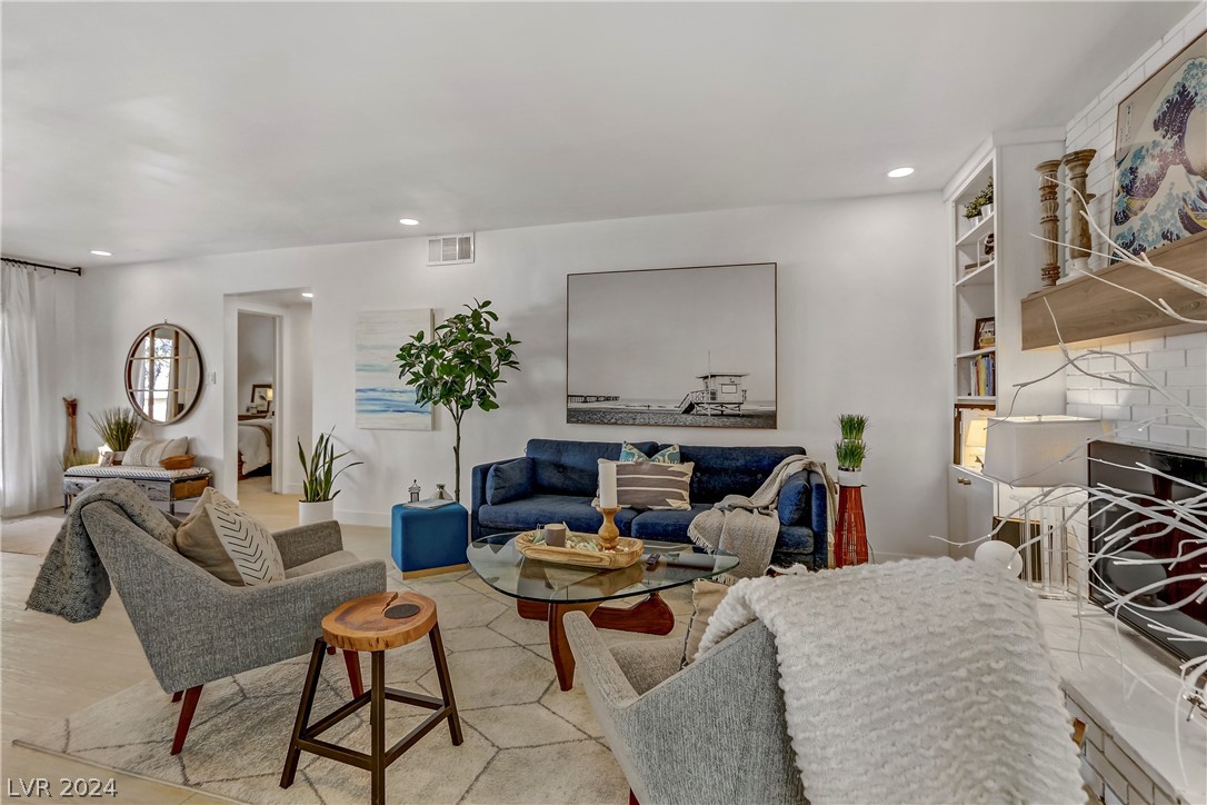 2020 Santa Ynez Drive