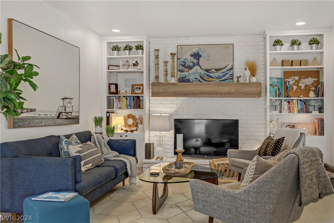 2020 Santa Ynez Drive
