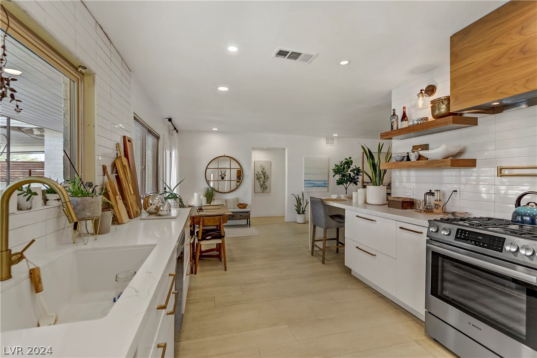 2020 Santa Ynez Drive