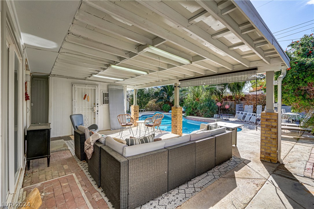 2020 Santa Ynez Drive
