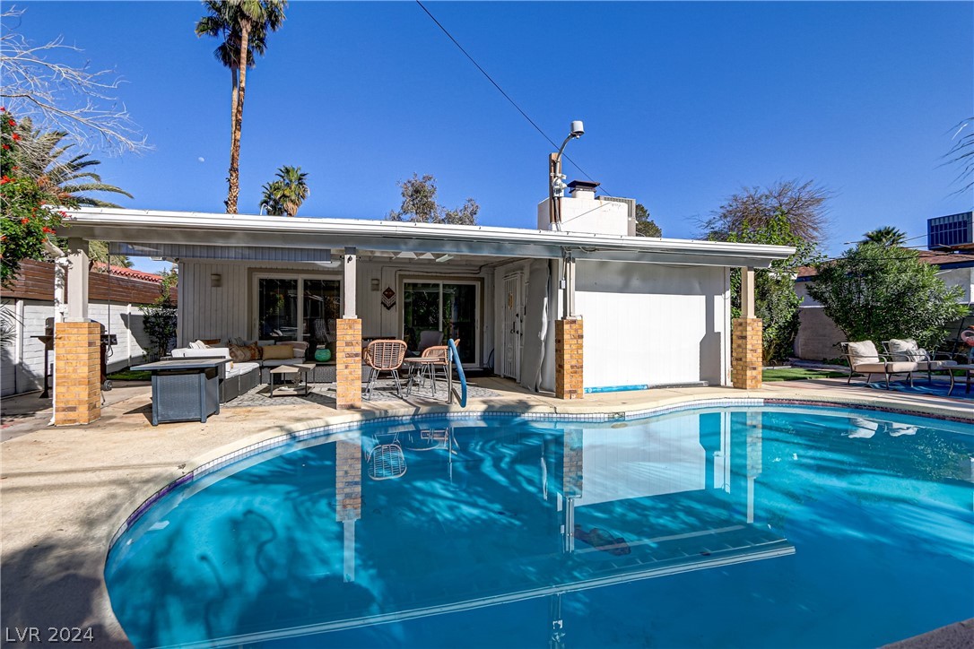 2020 Santa Ynez Drive